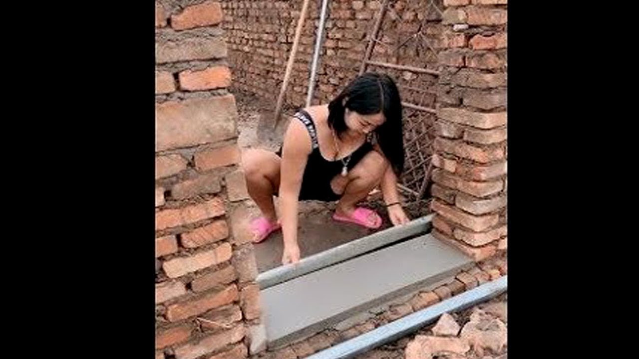每个人都应观看该员工的视频。 -精明的建筑工人